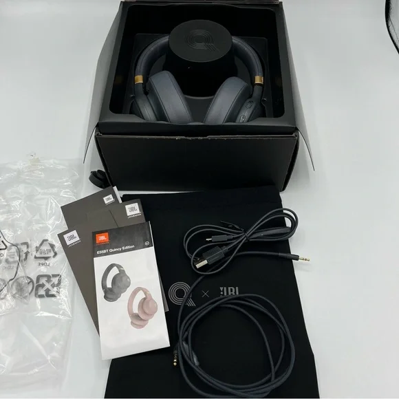 JBL - E55BT QUINCY EDITION HEADSET
